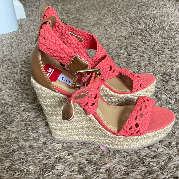Steve Madden Magestee Orange Wedge - Picture 2 of 4